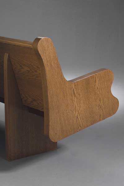 Cantilever Pew Ends C902